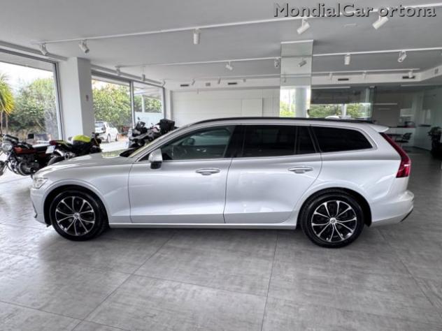 VOLVO V60 B4 (d) automatico Essential rif. 24066570 - Foto 6