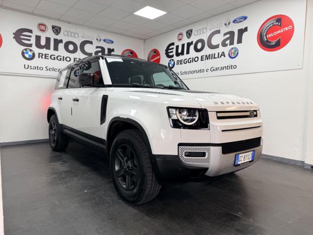 Land Rover Defender 110 3.0D I6 250 CV AWD Auto X-Dynamic HSE 01/2021 Euro 6 d Temp - Foto 3