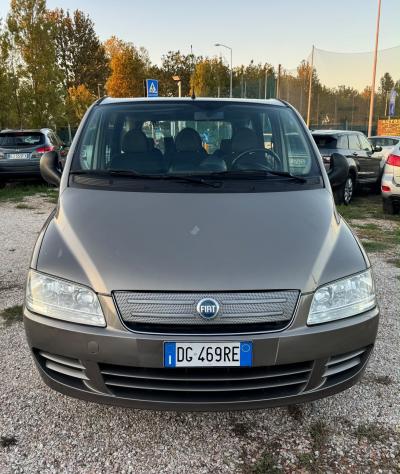 Fiat Multipla 1.6 16V Natural Power Emotion - Foto 2