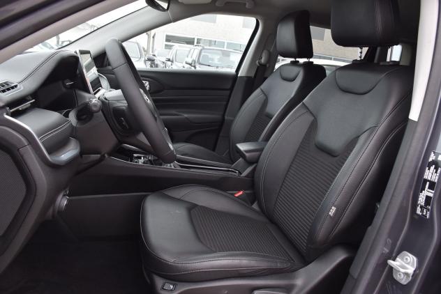 Jeep Compass 1.6 MJet II 96kW Limited *TELECAMERA* - Foto 8