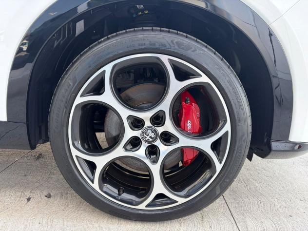 Alfa Romeo Tonale 1.5 160cv Hybrid TCT7 Veloce - Foto 5