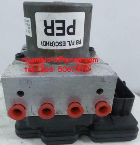 Hyundai i20 1.2 2013 centralina gruppo pompa ABS 61589-45200