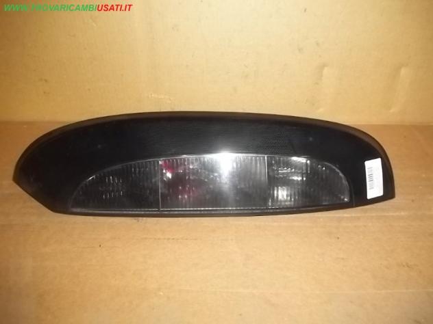 FANALE POST.D.(brunito) OPEL CORSA (X01) Parti elettriche Fanaleria Fanali Fanale post. sx. OPEL - CORSA B - 01-10-2003 - 01-11-2006