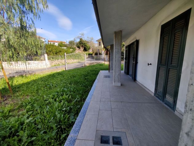 V28 PREZZO RIBASSATO Villa in vendita a Imperia con giardino - Foto 4
