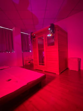 ELEGANTE & RISERVATO.....WELLNESS..... Tel:3793605284