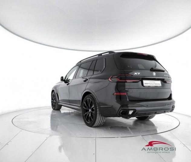 BMW X7 xDrive40d M Sport Pro Comfort Package rif. 23398434 - Foto 4