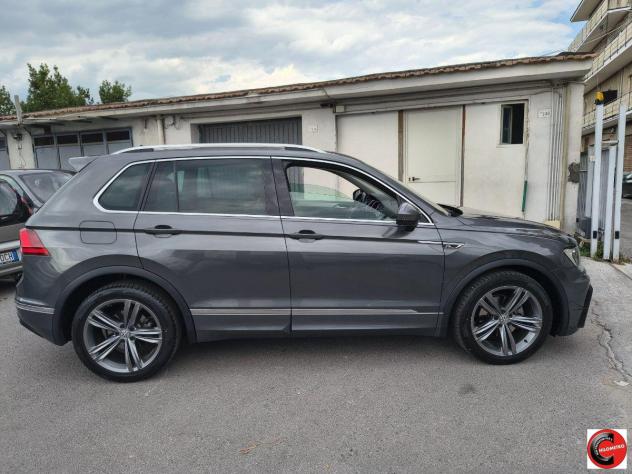 VOLKSWAGEN Tiguan 1.6 TDI R LINE LED - Foto 8