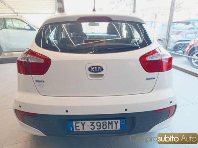 KIA Rio 1.1 CRDi 5p. Cool rif. 24035835 - Foto 6