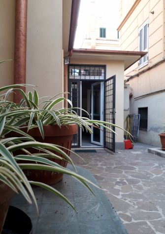 Stanza singola con bagno privato – Metro Furio Camillo - Foto 6