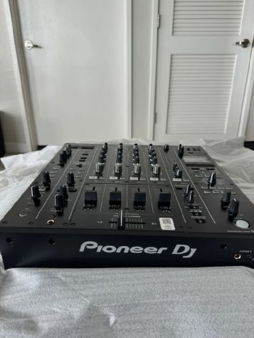 (2) Set di due console DJ multiplayer Pioneer DJ CDJ-3000 + (1) un mixer DJM - Foto 2