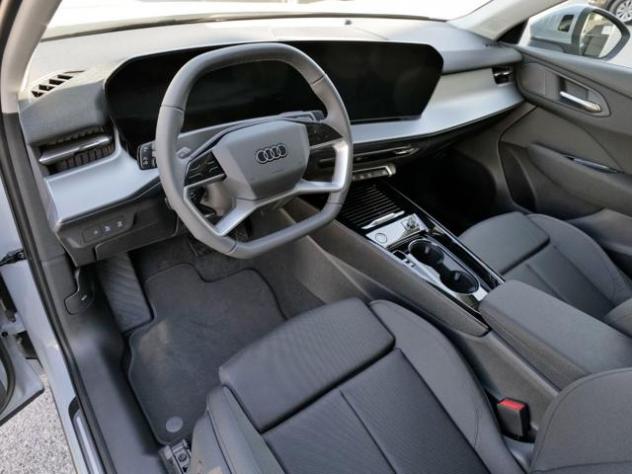 AUDI Q3 NEW 1.5 272cv e-hybrid S-tronic S-line edition rif. 23966025 - Foto 6