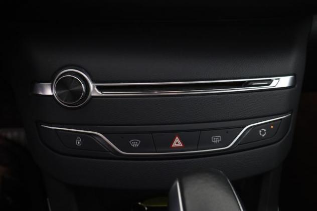 PEUGEOT 308 308 BlueHDi 120 EAT6 S&S Allure rif. 23975568 - Foto 10