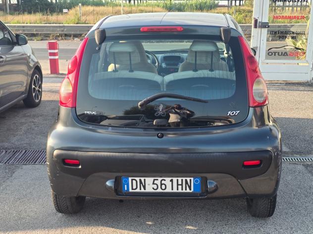 Peugeot 107 1.0 68CV 5p. Sweet Years - Foto 5
