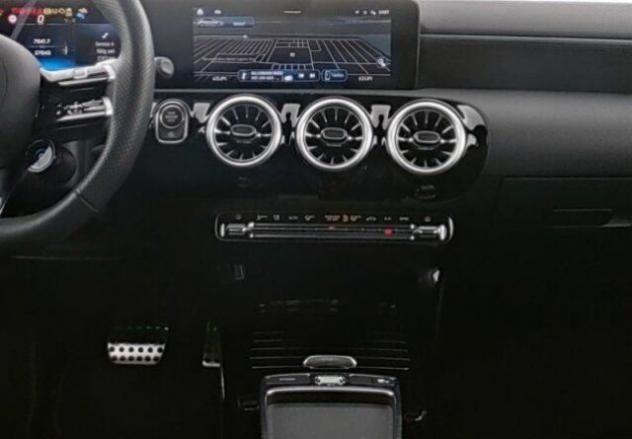 MERCEDES-BENZ A 35 AMG 4Matic rif. 22201989 - Foto 6