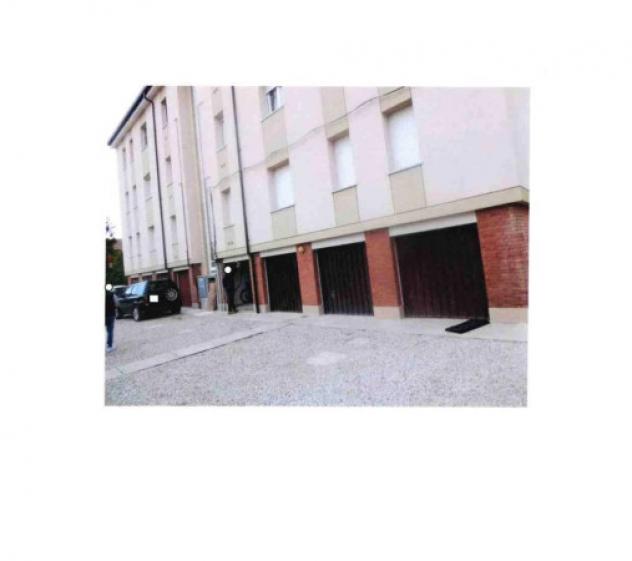 Immobile in asta di 87 m², box auto in vendita a Finale Emilia - Foto 3