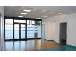 PADOVA EST – UFFICIO PIANO TERRA CON GARAGE E GRANDE VISIBILITÀ