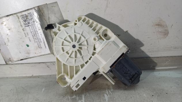 MOTORINO ALZAVETRO POSTERIORE DESTRA AUDI Q3 Serie (8UG) 8K0959812A DFTA (14)