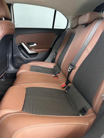 Mercedes A 200 Business 7G-DCT - Foto 11