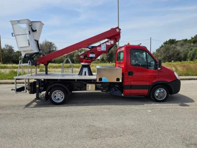 IVECO Daily 35C10 2.3Hpi PM-RG CESTELLO TELESCOPICO COMET rif. 24075370 - Foto 4