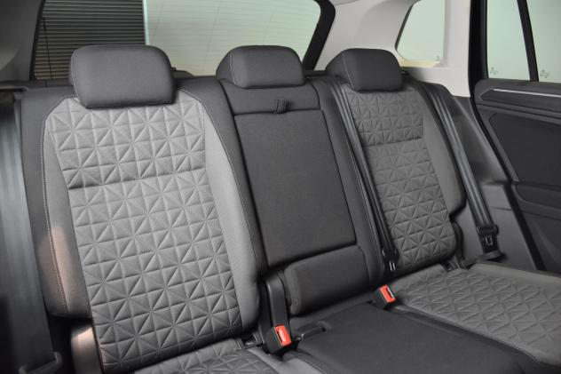 Volkswagen Tiguan 2.0 TDI 150 CV SCR DSG Life - Foto 9