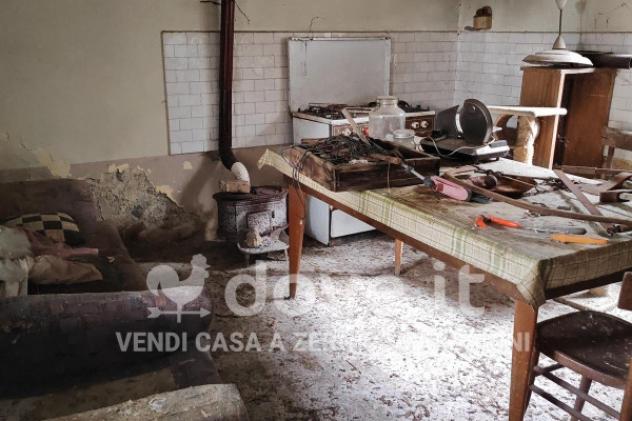 Rustico / Casale di 100 m² con 3 locali in vendita a Gandino - Foto 8