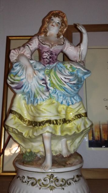 Lampada/Danzatrice - Porcellana Capodimonte