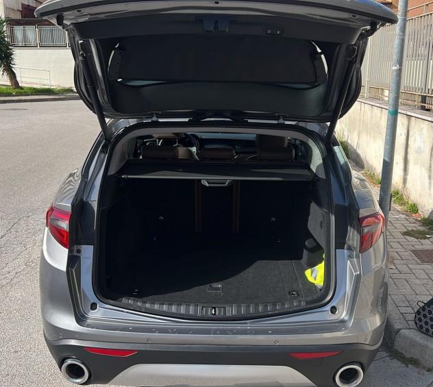 Alfa Romeo Stelvio 2.2 Turbodiesel 180 CV AT8 RWD Executive - Foto 10