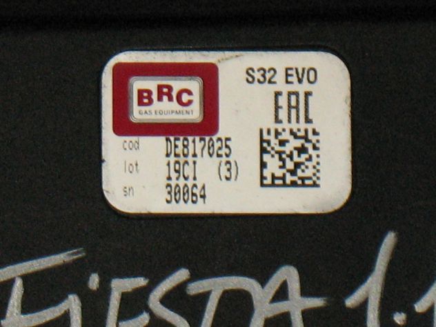 0261S18678 KIT ECU FORD FIESTA 1.1 ME17.0.3 DE817025 HU5T15604ECH H1BT3F944AE - Foto 4