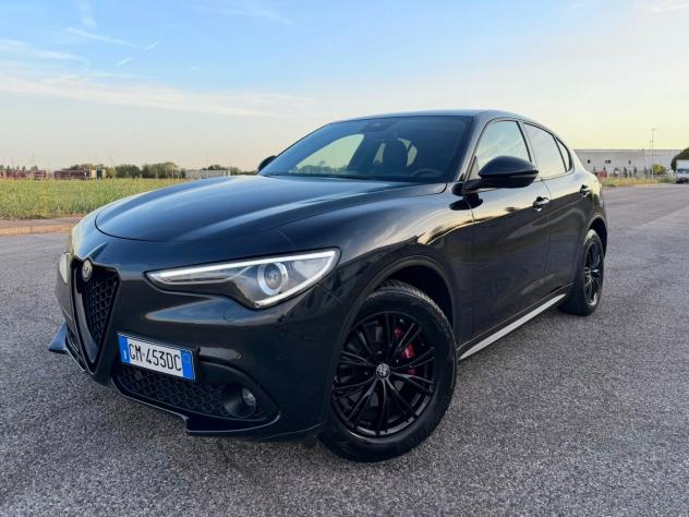 Alfa Romeo Stelvio 2.2 Turbodiesel 190 CV AT8 Q4 Sprint TotalBlack - Foto 5