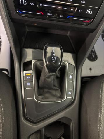 Volkswagen Tiguan 2.0 TDI 150 CV SCR DSG Life - Foto 8