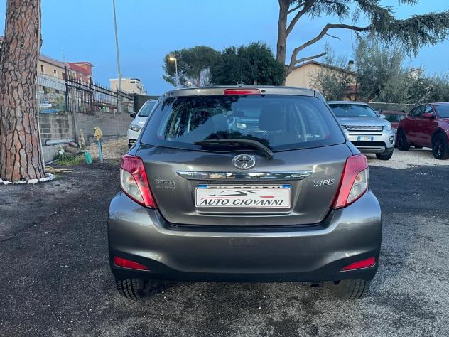 Toyota Yaris 1.4 D-4D 5 porte Lounge - Foto 6