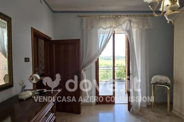 Villa di 400 m² con più di 5 locali e box auto in vendita a Montepulciano - Foto 13