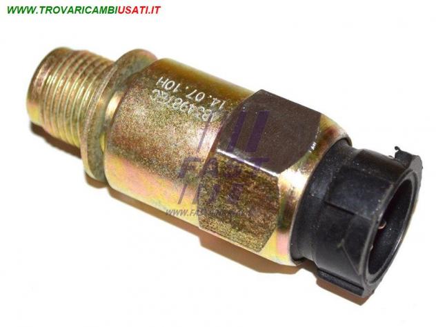 SENSORE DI TACHIMETRO IVECO DAILY 90 96 4-PIN FT80575