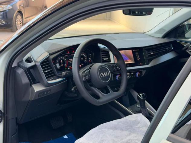 AUDI A1 SPB 30 TFSI S tronic S line edition rif. 24105592 - Foto 7