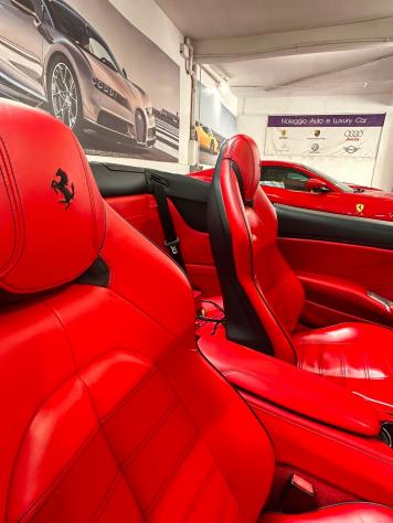 Ferrari California T DCT - Foto 10