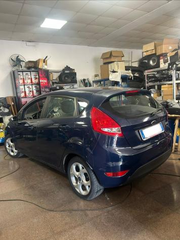 Ford Fiesta Ikon 1.2 60CV 5 porte - Foto 5