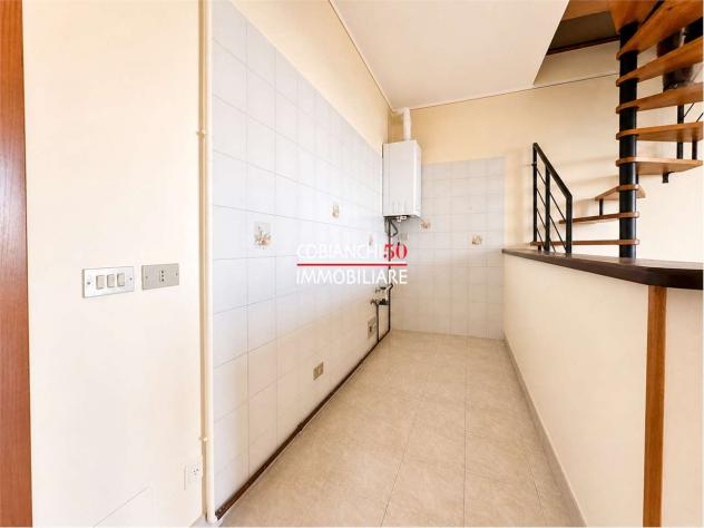 V000849 - ARIZZANO, BILOCALE DUPLEX RISTRUTTURATO VISTA LAGO - Foto 9