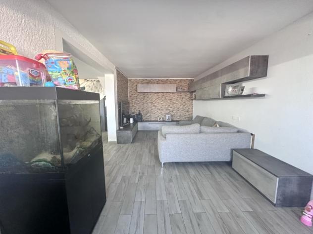 Filare vendesi terratetto con ingresso indipendente corredato di corte esclusiva e terrazzo vista mare! - Foto 2