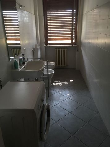 camera solo per studenti universitari frequentanti una università in Piacen - Foto 5