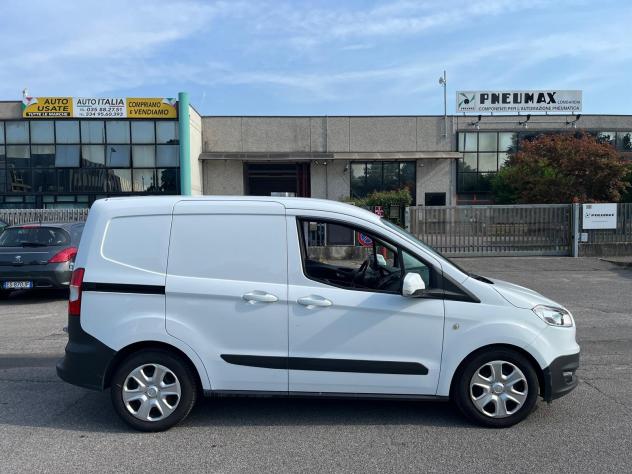 Ford Transit Courier 1.5 TDCi 75CV Van **+IVA** - Foto 5
