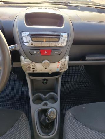 Toyota Aygo 1.0 12V VVT-i 5 porte 2009 - NEOPATENTATI - Foto 9