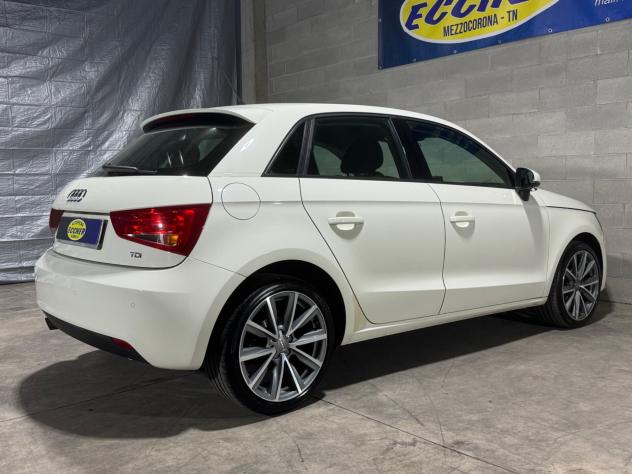 Audi A1 1.6 TDI 90CV MANUALE NEOPATENTATI - Foto 6