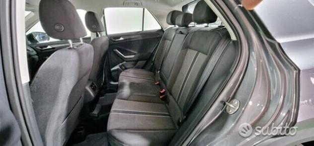 Volkswagen T-ROC 1.6 tdi CR Style 116cv anno 2019 - Foto 6