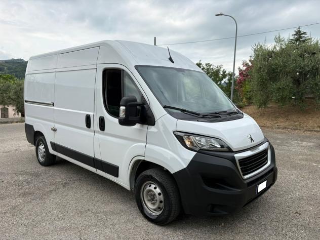 PEUGEOT Boxer 2.2BHDi 140 S&S L2H2 - 2023 - Foto 2