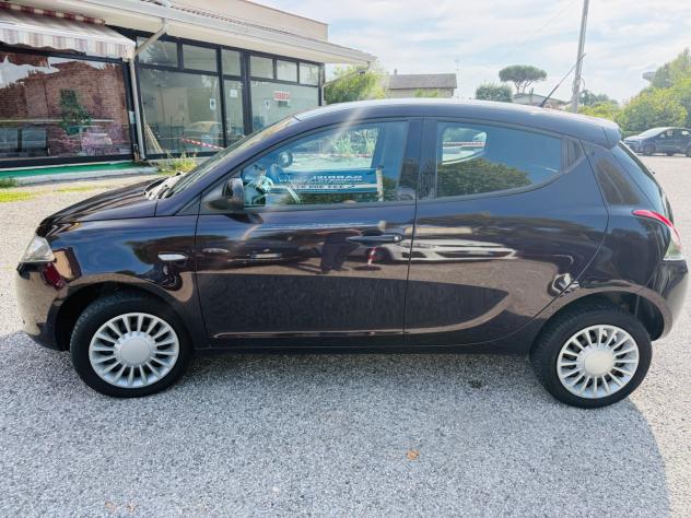 Lancia Ypsilon 0.9 TwinAir 85 CV 5 porte Metano Ecochic Elefantino - Foto 4