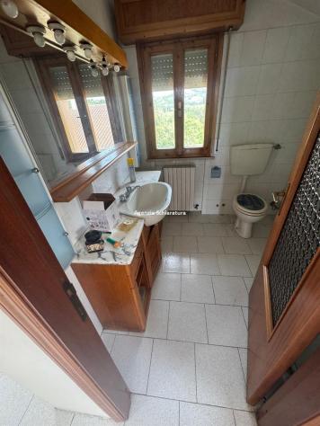 BOTTEGA VENDESI APPARTAMENTO INDIPENDENTE SU BIFAMILIARE CON MANSARDA E AMPIO SCOPERTO ESCLUSIVO - Foto 8