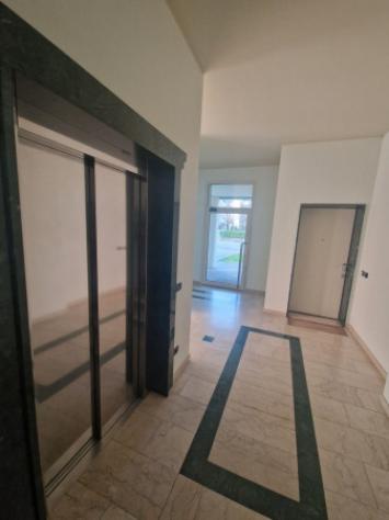Immobile di 200 m² in affitto a Saronno - Foto 3