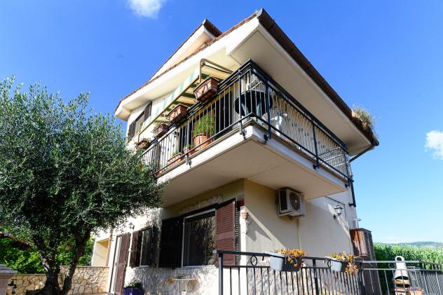Villa in Via Urbano Rattazzi