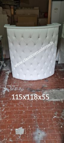 Bancone in legno curvato bianco reception centro estetico con spedizione