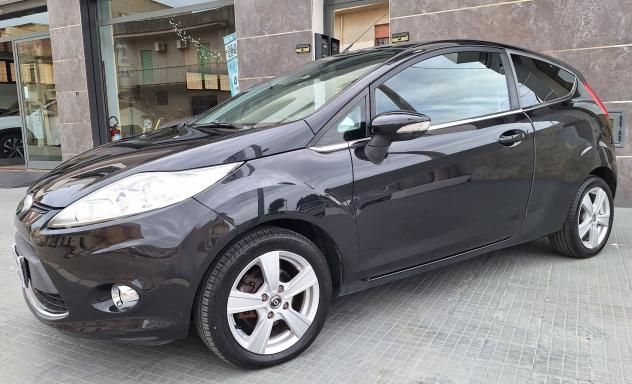 Ford Fiesta 1.4 TDCi 68CV Titanium NEOPATENTATO - Foto 3